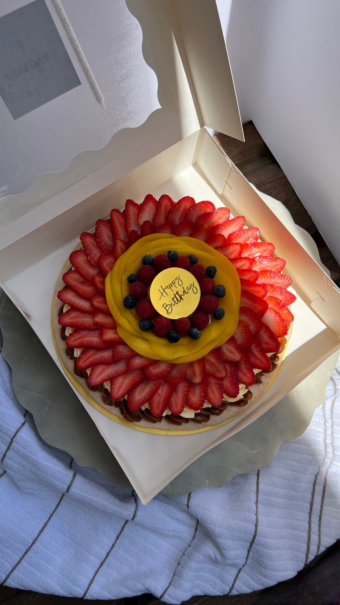 Mango Pavlova