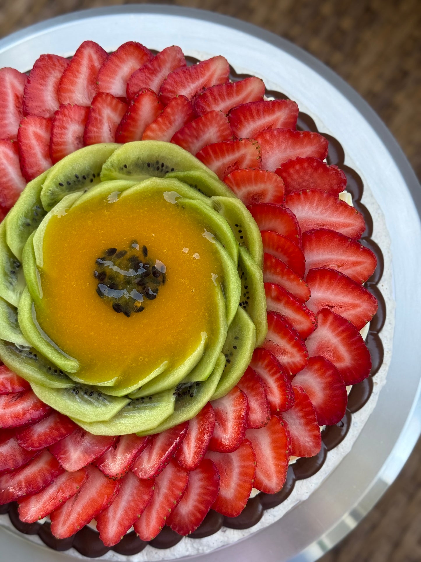 Passion Fruit Pavlova