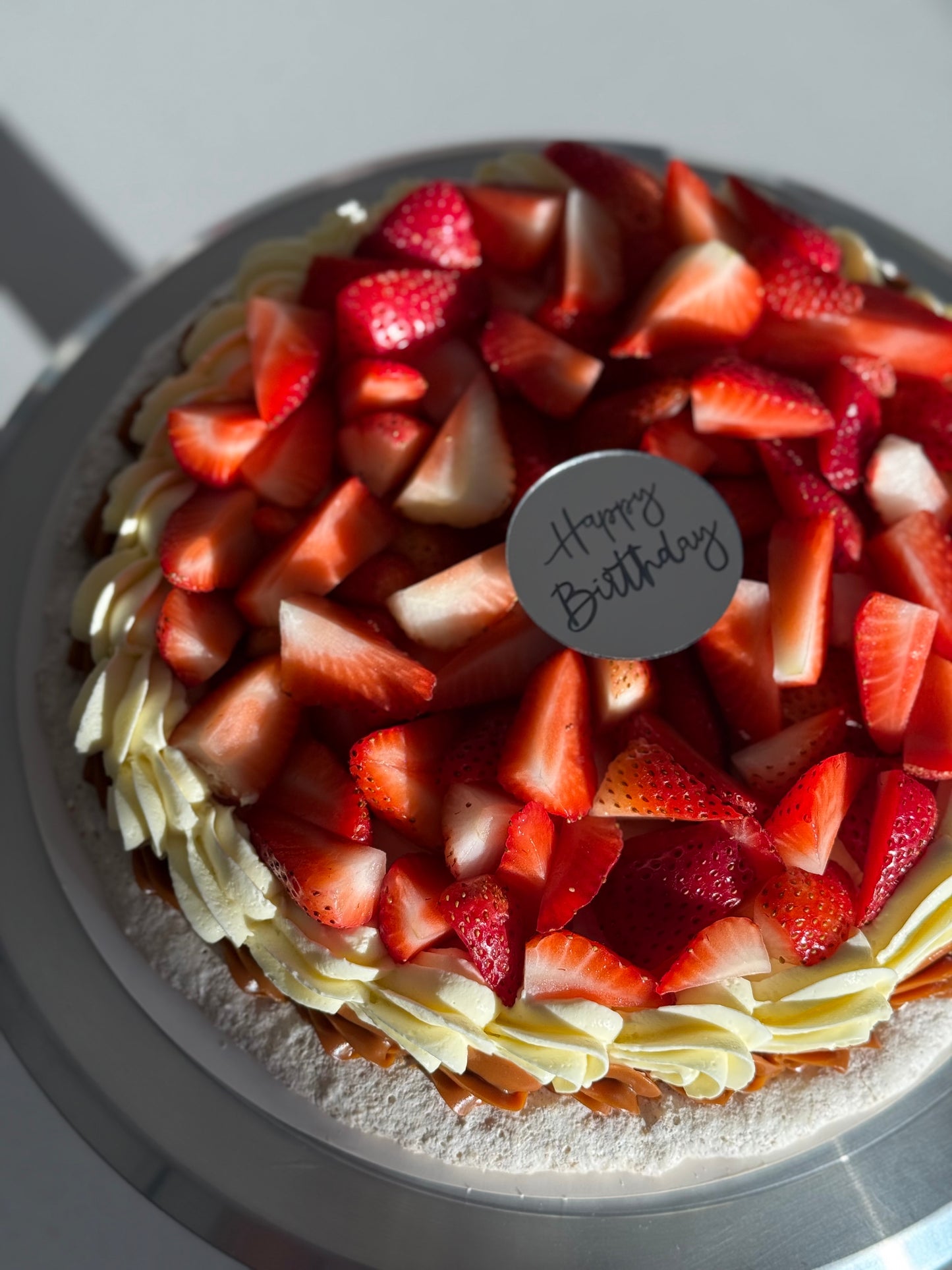 Classic Pavlova