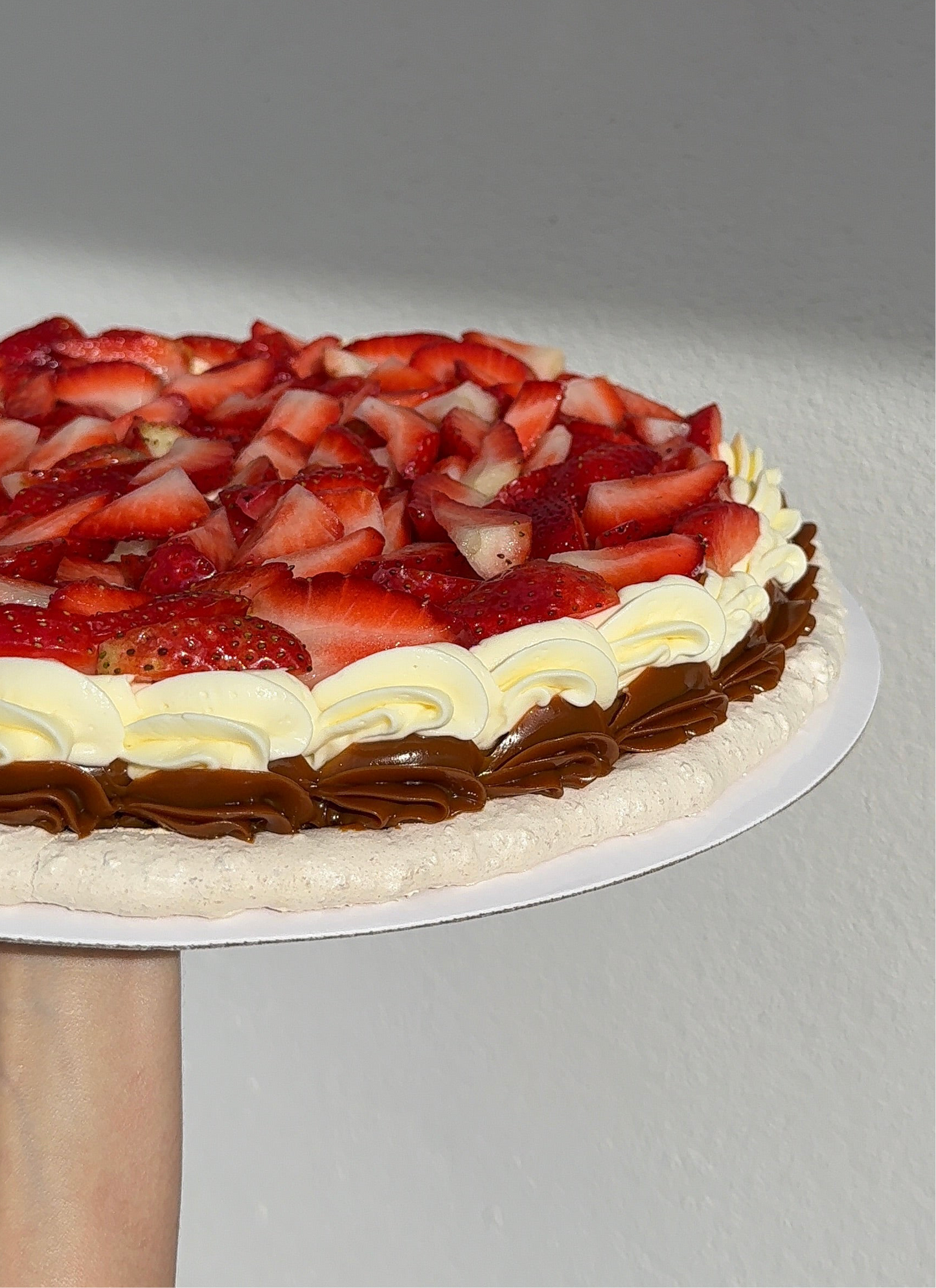 Classic Pavlova