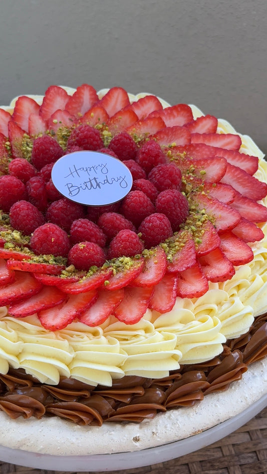 Pistachio Cakelova
