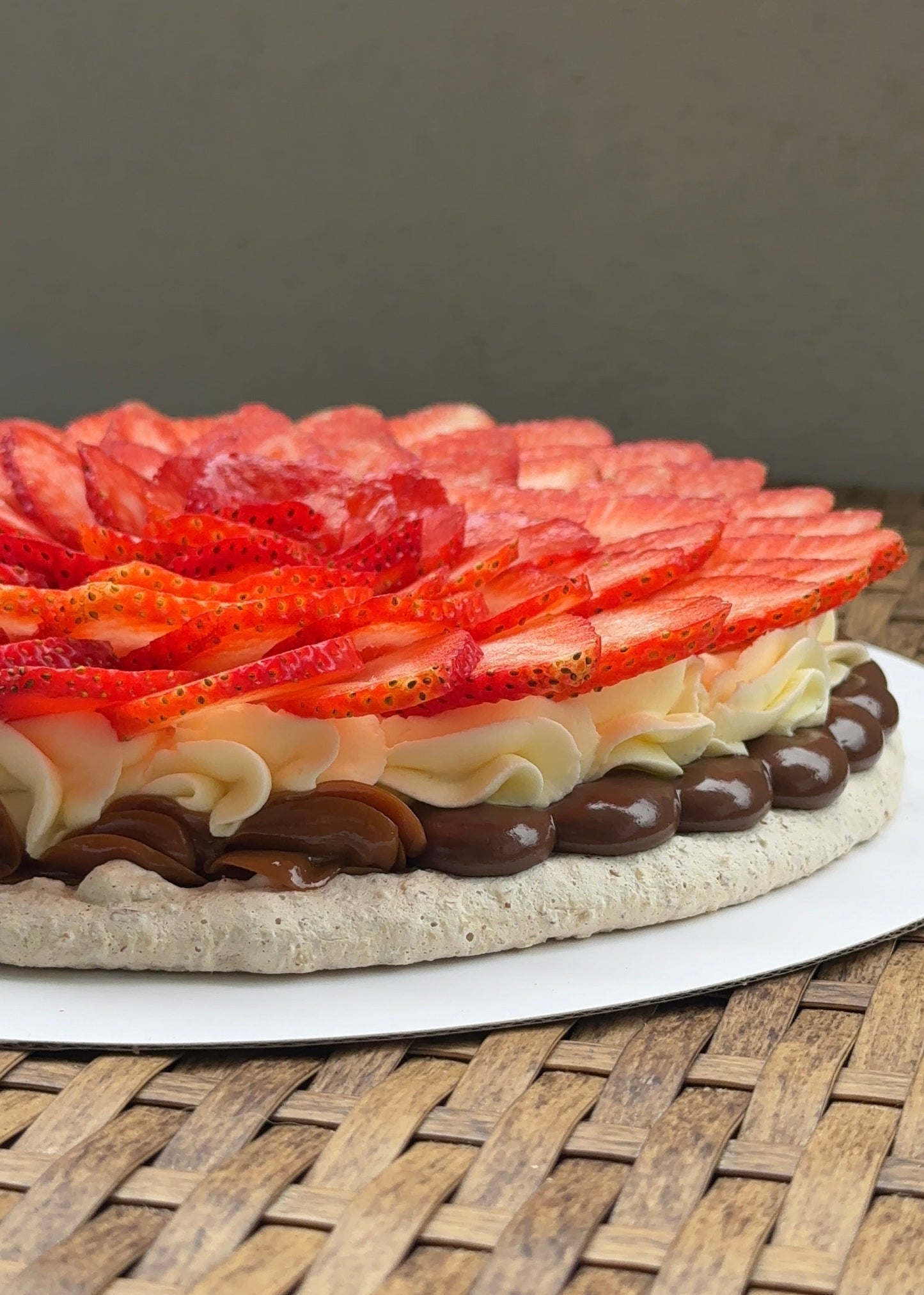 Half and Half Pavlova