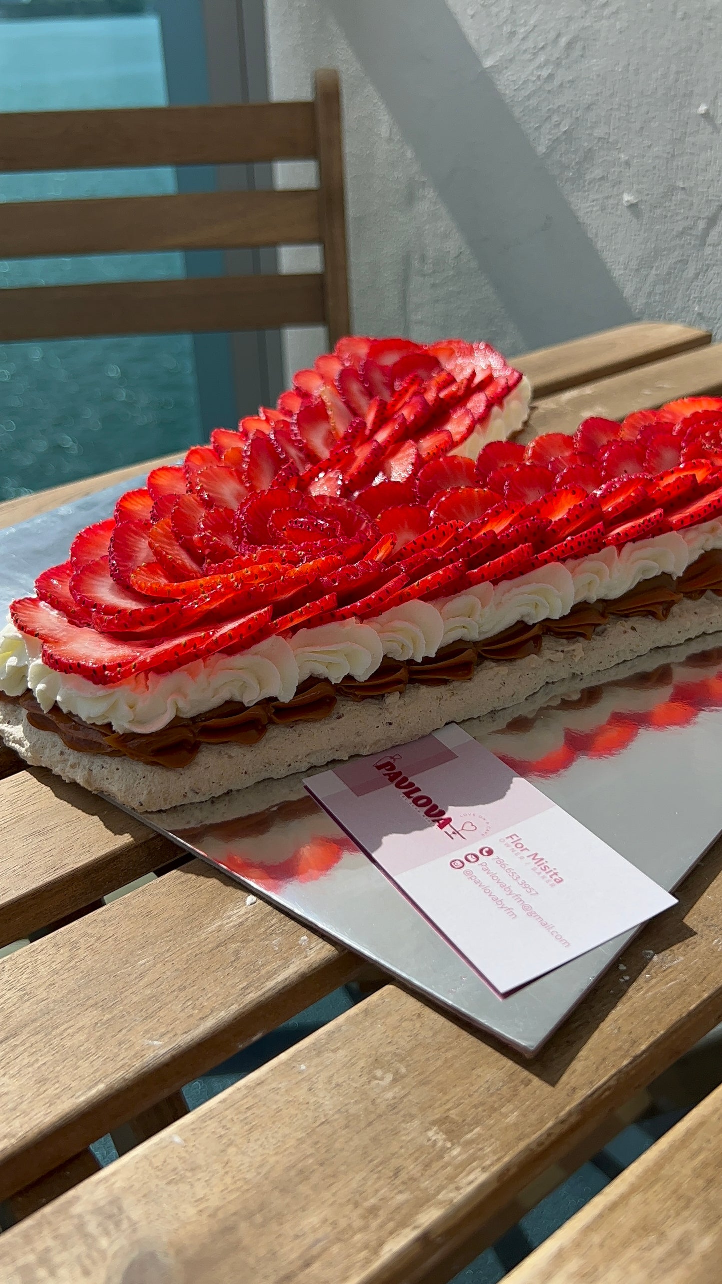 One-Digit Pavlova