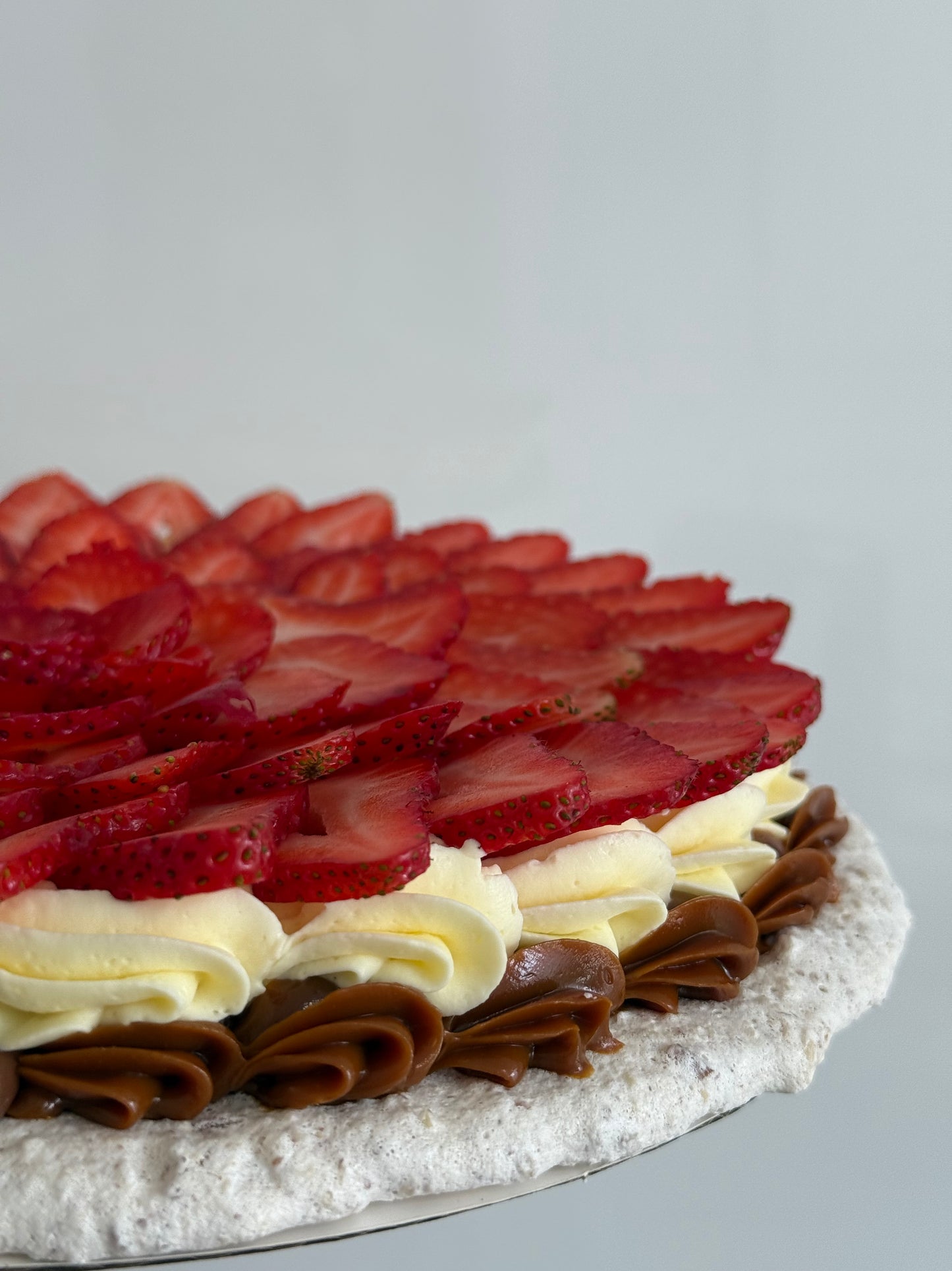 Classic Pavlova