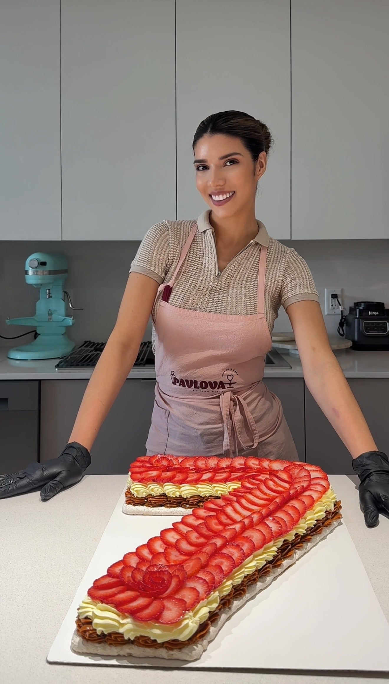 Cakelova Letter or Number