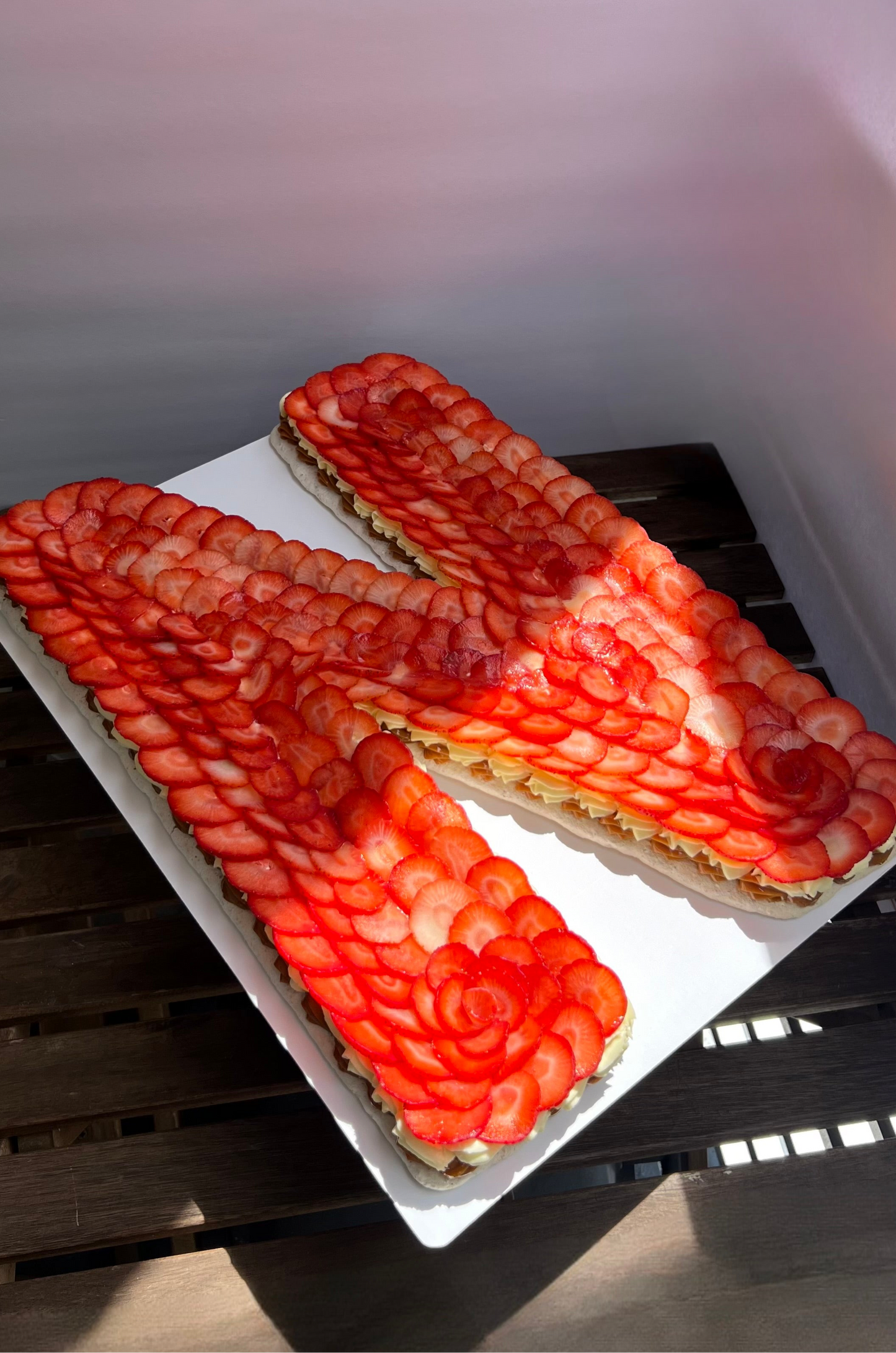Jumbo One-Digit Pavlova