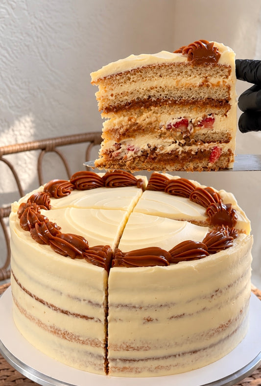 Torta Capitas layered cake with dulce de leche, cream and strawberries – Pavlova by FM Miami