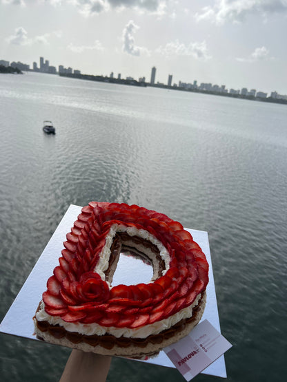 Number pavlova for birthdays by Pavlova by FM in Miami