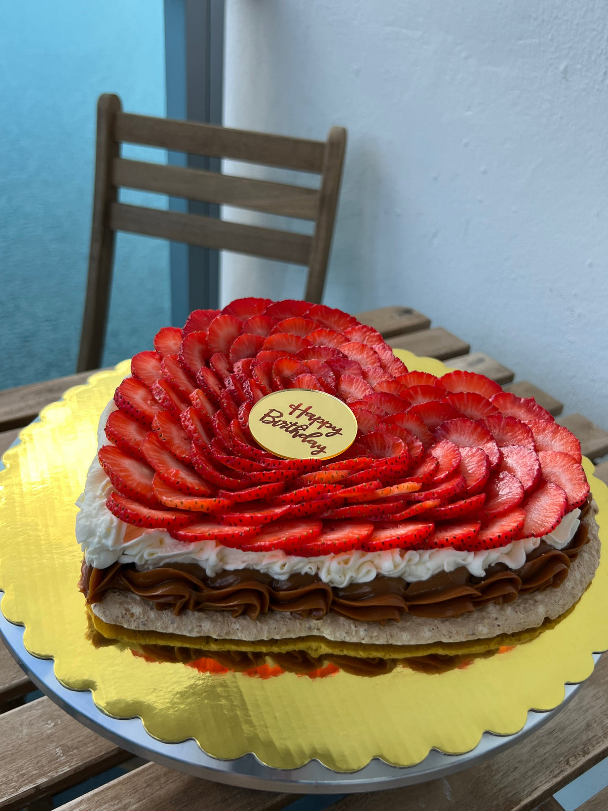Heart-shaped pavlova by Pavlova by FM in Miami